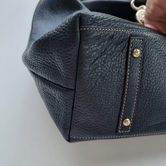 Dooney & Bourke Pebble Grain Logo Lock Sac in Navy - Picture 8 of 16